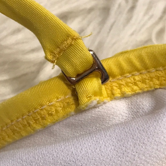 Yellow two piece swimsuit by Kenneth Cole size medium - Picture 9 of 9